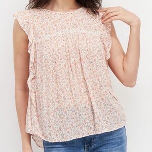 Gentle Fawn Flutter Sleeve Floral Top – Size S. Excellent condition.